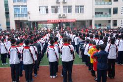 棠外附小一年级新队员入队仪式