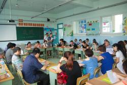 2011至2012学年度综合素质展示暨散学典礼