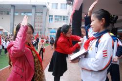 棠外附小一年级新队员入队仪式